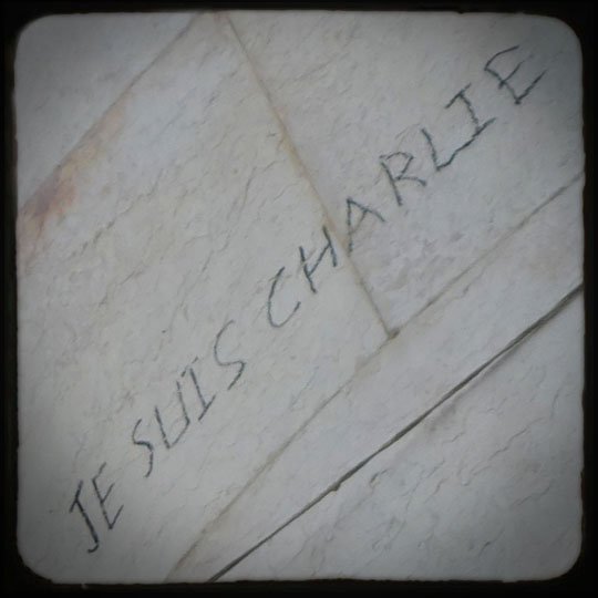 Je-suis-toujours-charlie