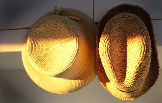 chapeaux cali rezo photos été 2013
